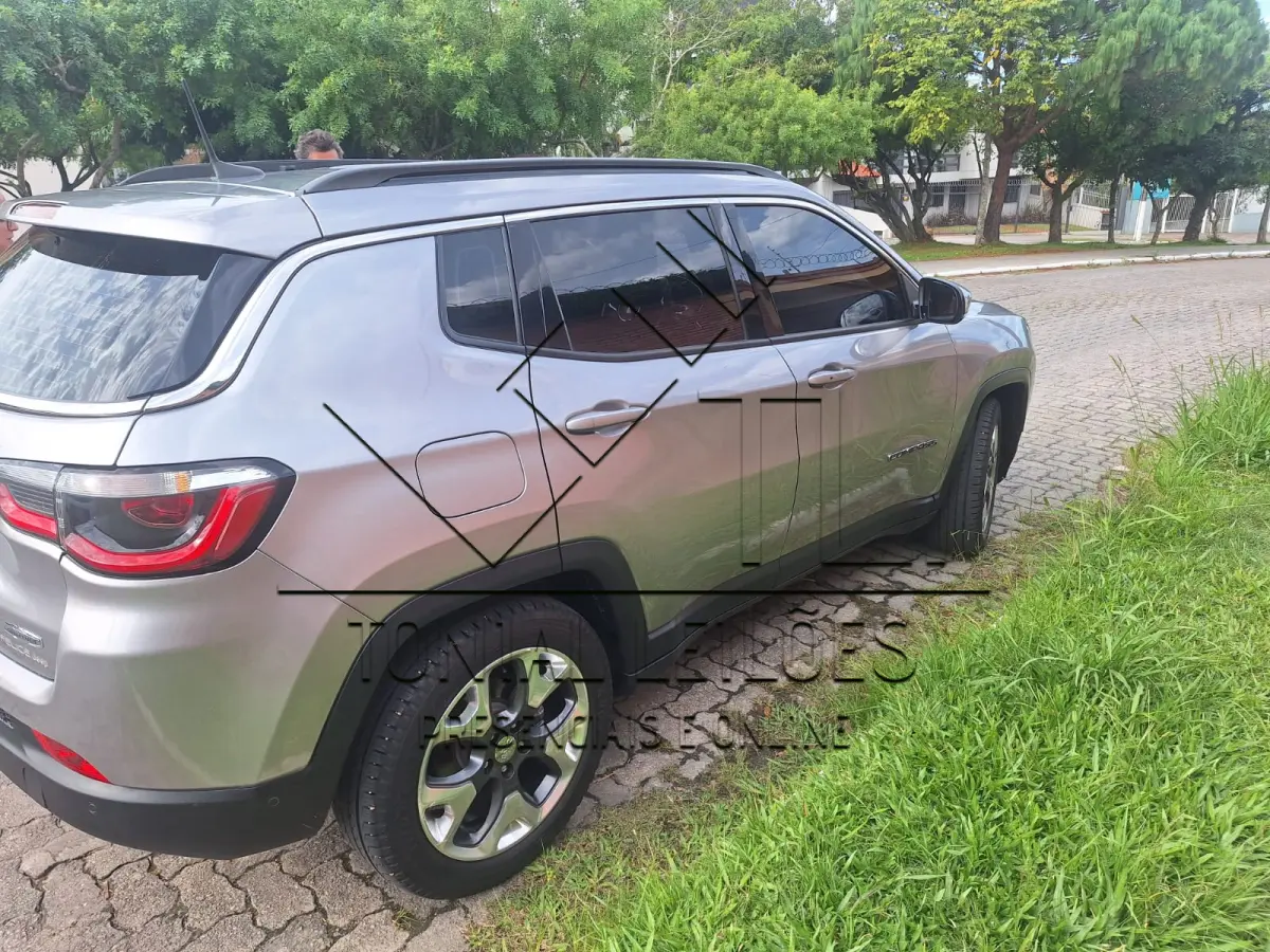 LOTE 003 - JEEP COMPASS LONGITUDE F