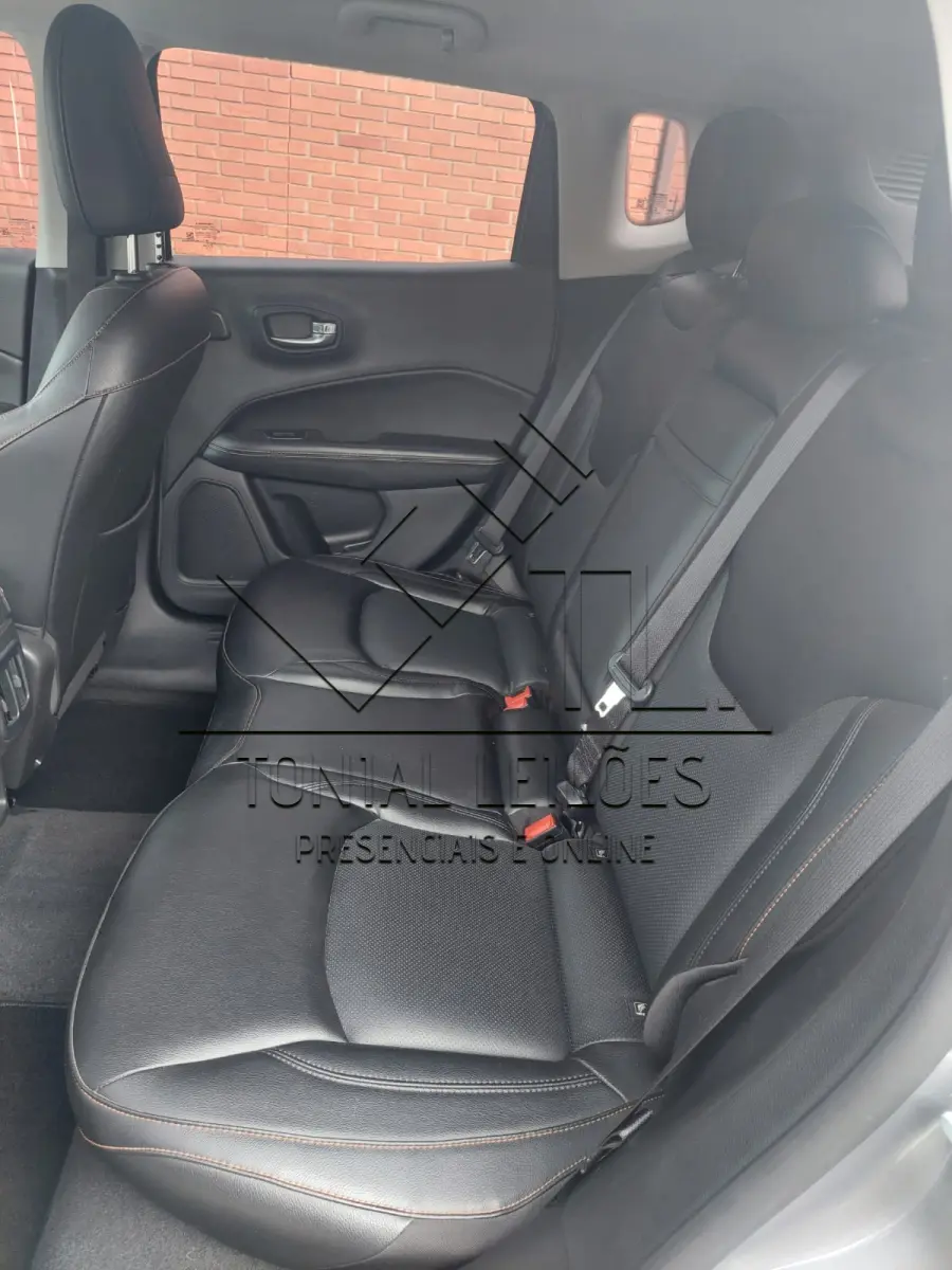 LOTE 003 - JEEP COMPASS LONGITUDE F