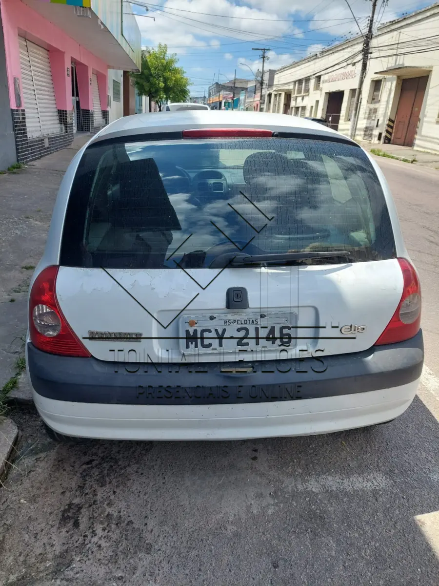 LOTE 001 - RENAULT CLIO