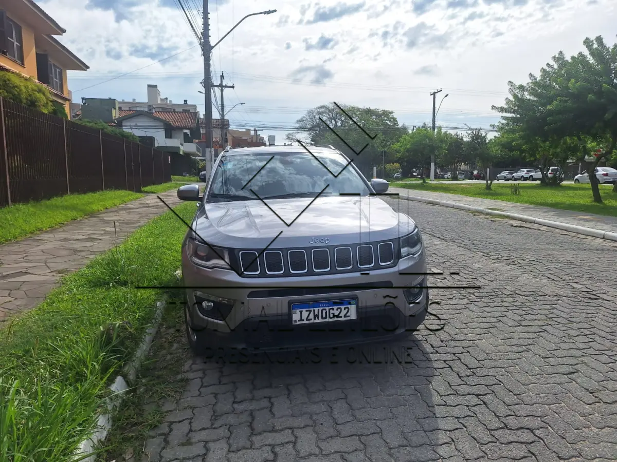 LOTE 003 - JEEP COMPASS LONGITUDE F