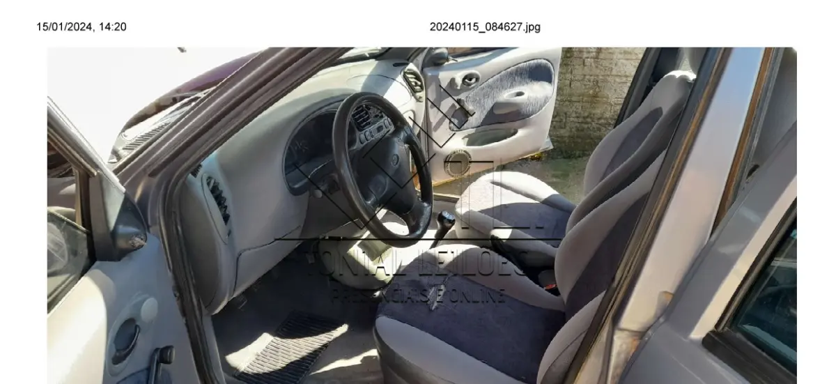 LOTE 004 - FORD/FIESTA