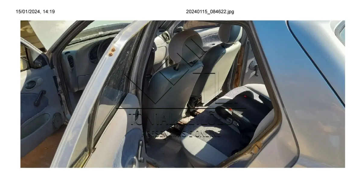 LOTE 004 - FORD/FIESTA