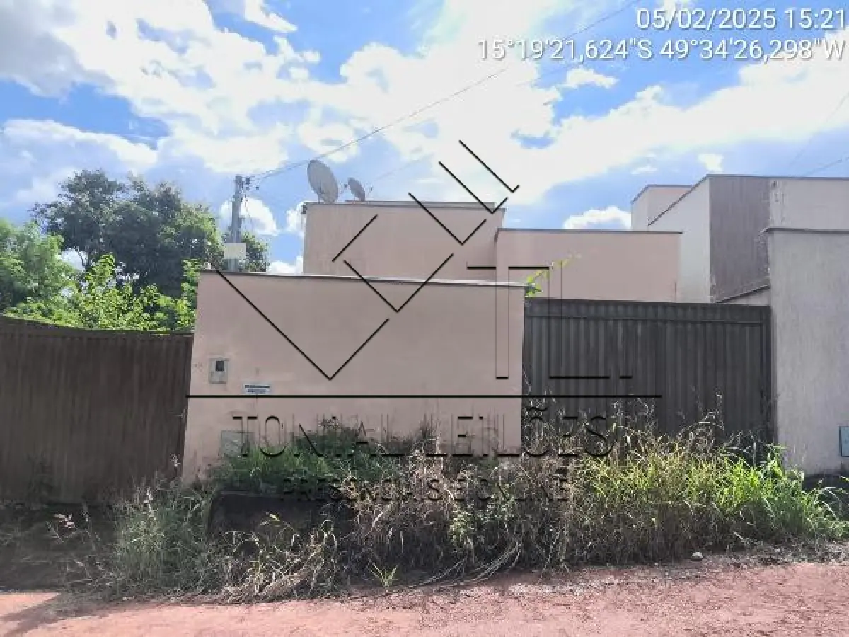LOTE 071