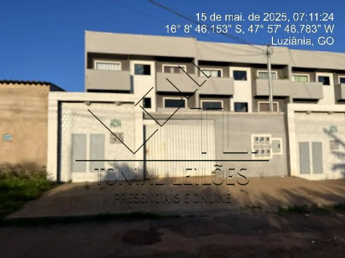 LOTE 057