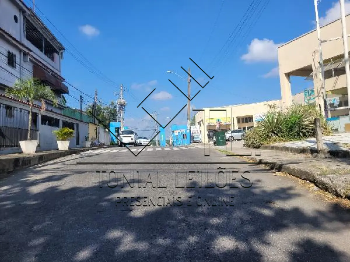 LOTE 302