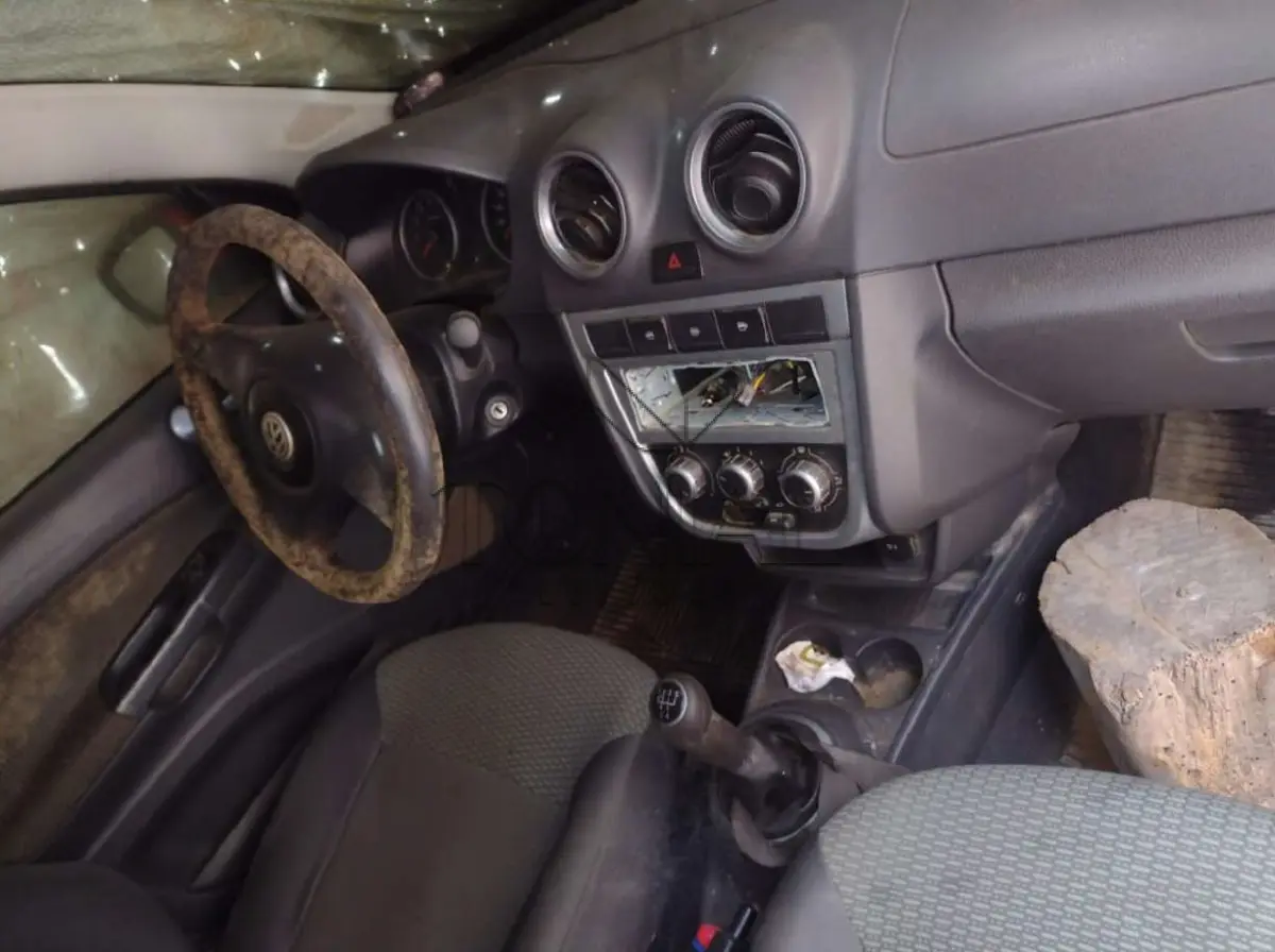 LOTE 001 - VW/GOL 1.0