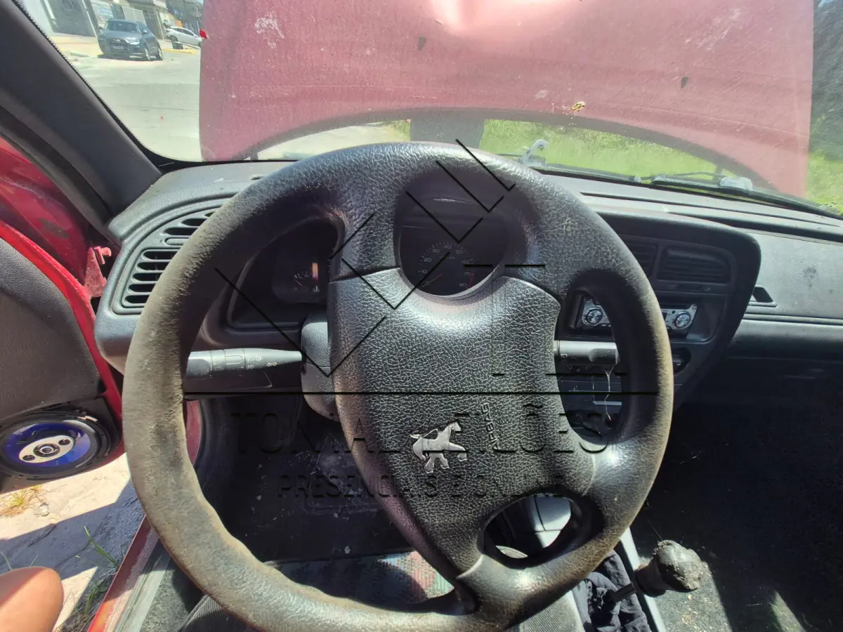 LOTE 000 - IMP/PEUGEOT 306 PAS B 18