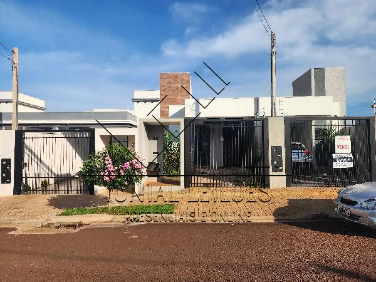 LOTE 207