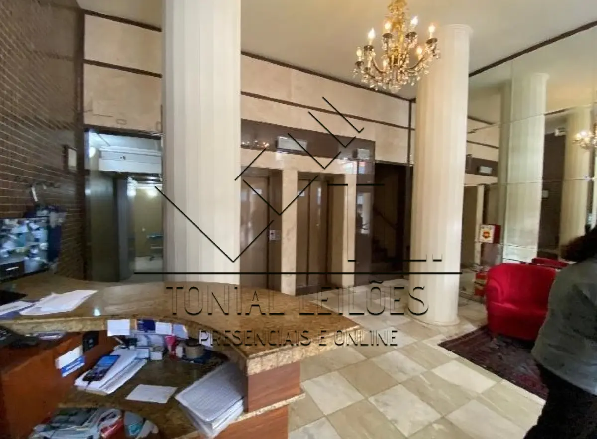 LOTE 000 - APARTAMENTO 22, ED. URUGUAIANA, RUA SENADOR MENDONÇA Nº 35 - PELOTAS - RS