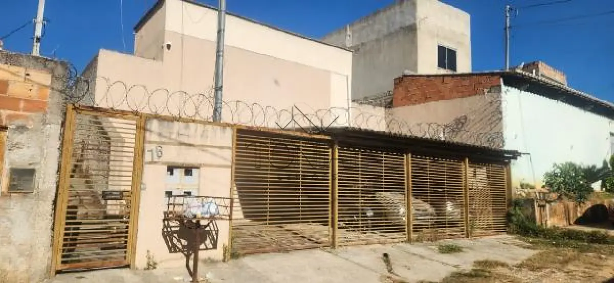 LOTE 155 - Casa - RIBEIRAO DAS NEVES / MG