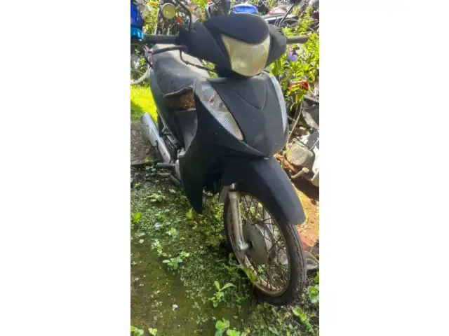 MOTO HONDA BOZ 125 ES