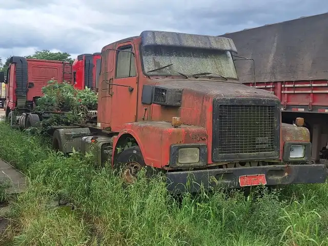 Caminhão Trator Volvo/N10 Turbo II