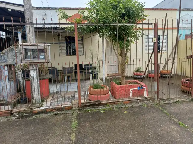 CASA - ALEXANDRE MENDONÇA Nº 709 - PELOTAS - RS