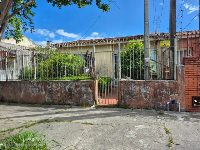 CASA - RUA VISCONDE DE OURO PRETO Nº 431- PELOTAS - RS