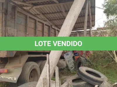LOTE 002 - Caminhão M. Benz/L 1113