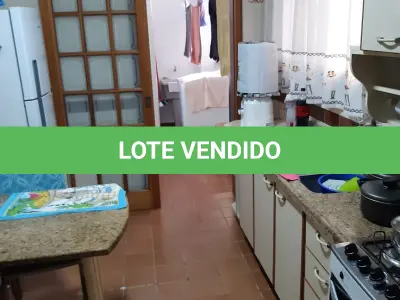 LOTE 000 - Direitos e Ações sobre apto 403, Dom Pedro II, 912.