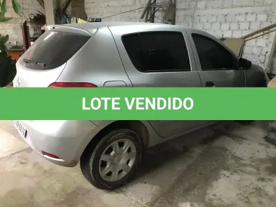 LOTE 001 - RENAULT/SANDERO AUTH 10