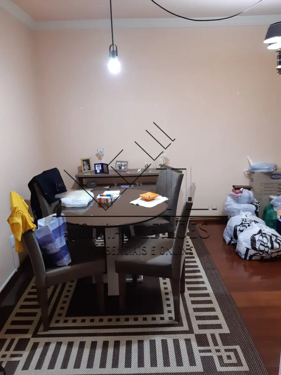 LOTE 000 - Direitos e Ações sobre apto 403, Dom Pedro II, 912.