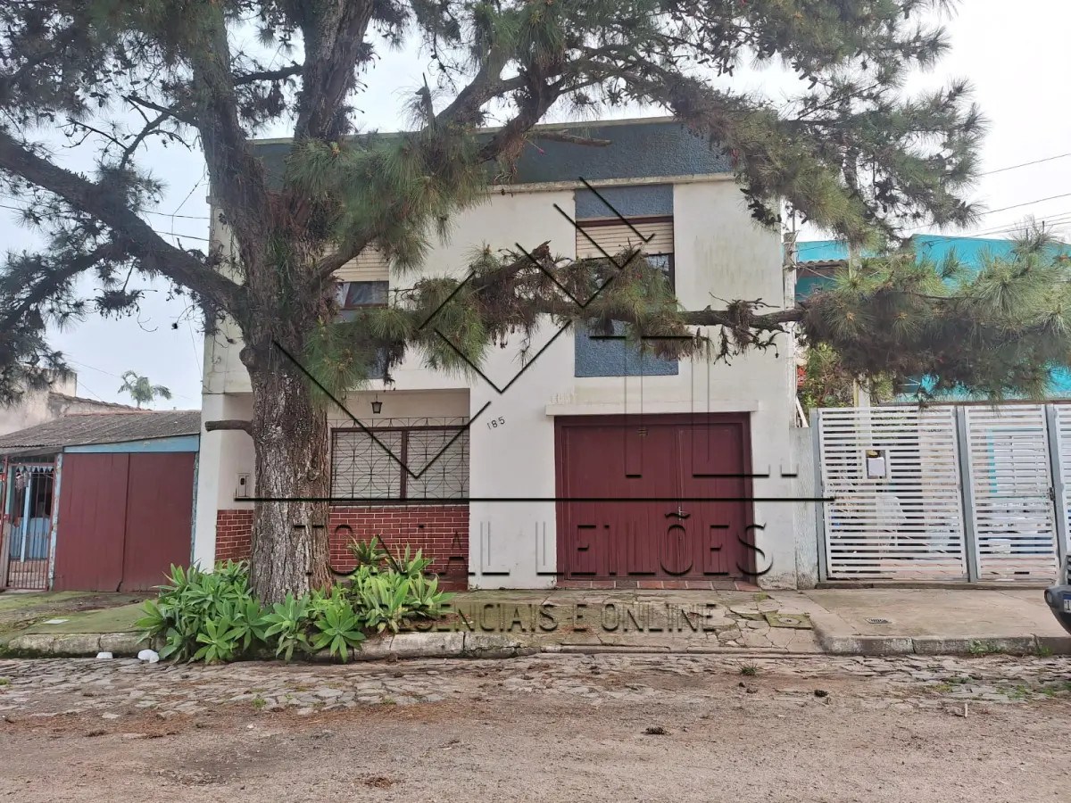 LOTE 000 - CASA - RUA JOAQUIM VIEIRA DA CUNHA Nº 185 - PELOTAS - RS