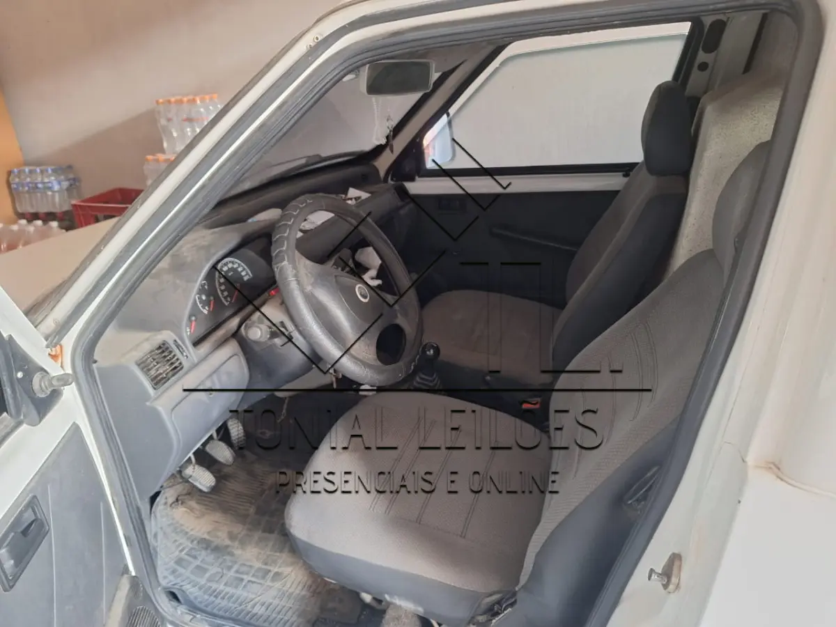 LOTE 001 - FIAT FIORINO IE