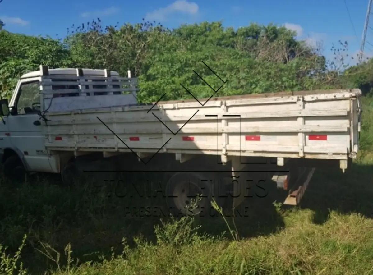 LOTE 002 - CAMINHÃO IVECOFIAT/DAILY4912