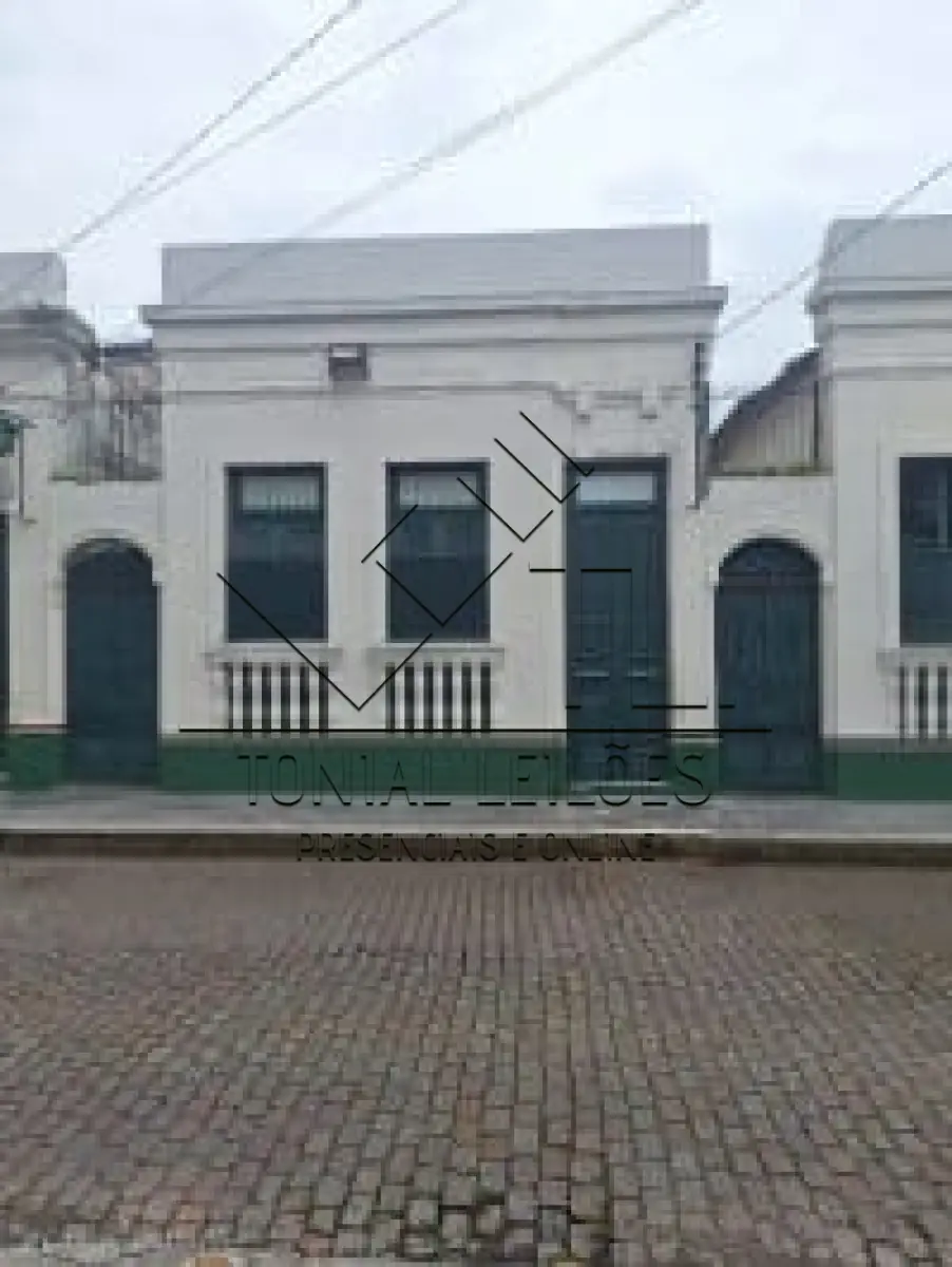 LOTE 001 - IMÓVEL RUA XV DE NOVEMBRO 906