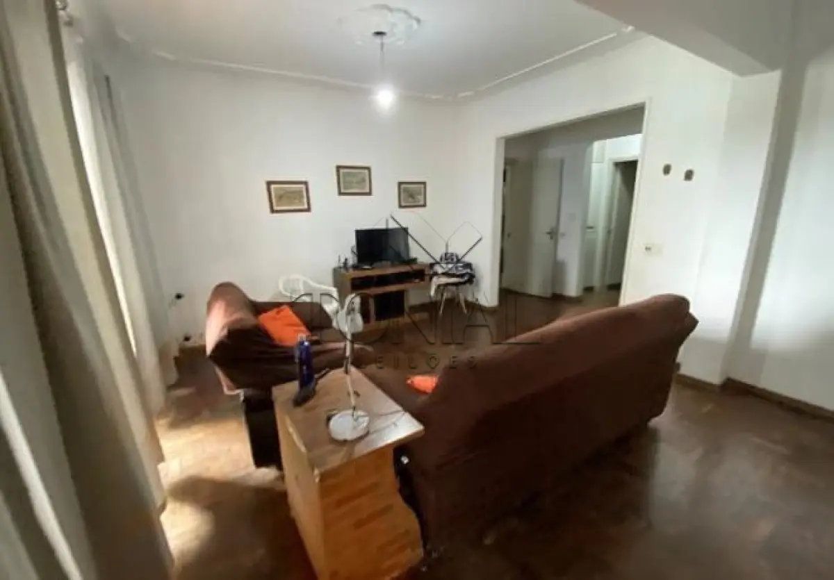 LOTE 000 - APARTAMENTO 22, ED. URUGUAIANA, RUA SENADOR MENDONÇA Nº 35 - PELOTAS - RS