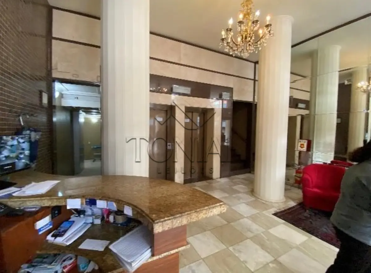 LOTE 000 - APARTAMENTO 22, ED. URUGUAIANA, RUA SENADOR MENDONÇA Nº 35 - PELOTAS - RS