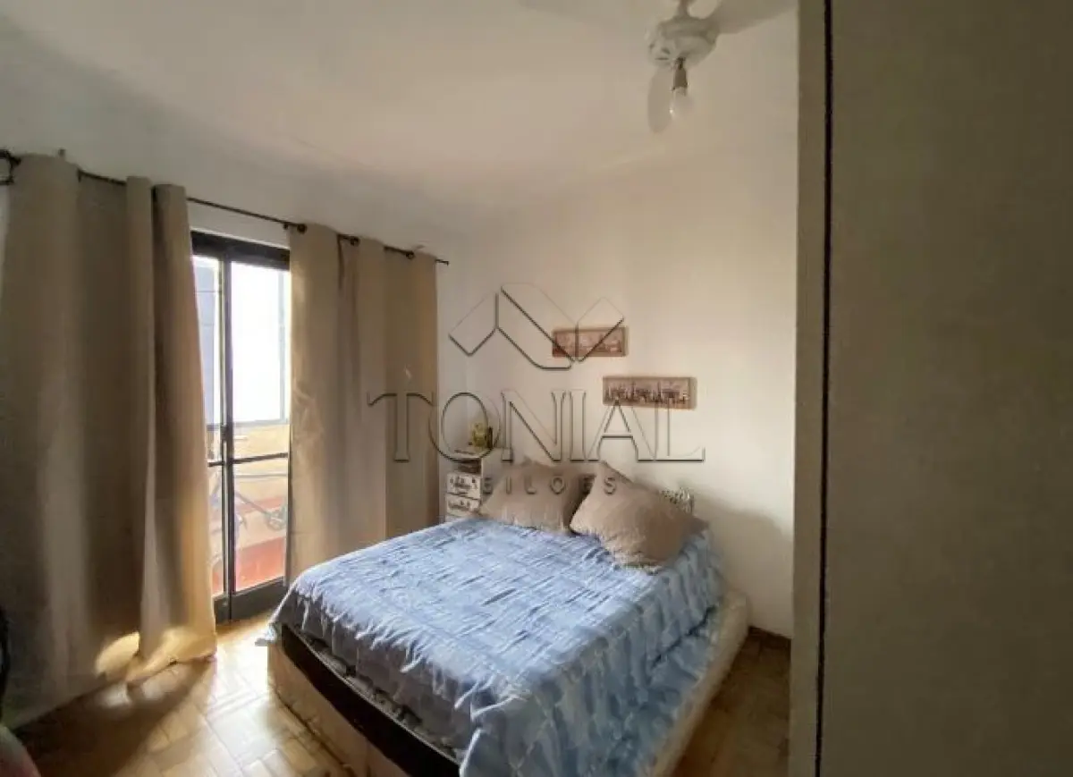 LOTE 000 - APARTAMENTO 22, ED. URUGUAIANA, RUA SENADOR MENDONÇA Nº 35 - PELOTAS - RS