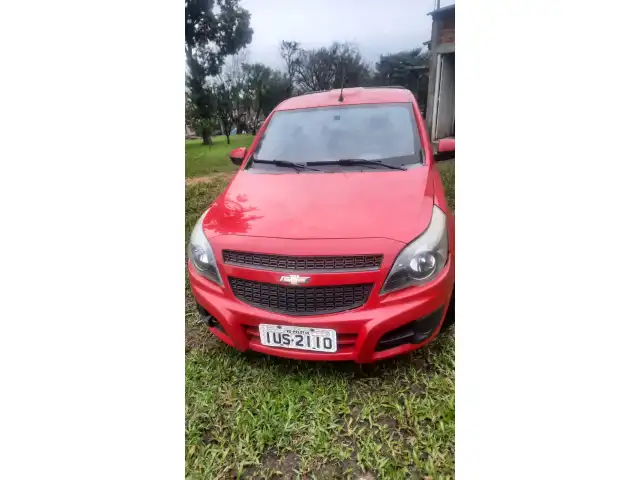 SANDERO - MONTANA - ONIX