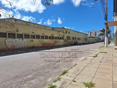 LOTE 001 - Imóvel situado Rua Três de Maio nº 1246