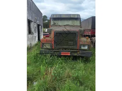 LOTE 000 - CAMINHÃO VOLVO/ N10 TURBO II