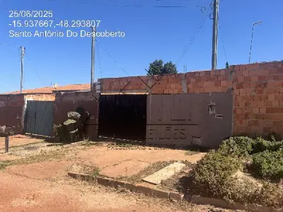 LOTE 084 - CASA - SANTO ANTONIO DO DESCOBERTO / GO