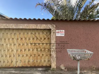 LOTE 111 - CASA - ESMERALDAS / MG