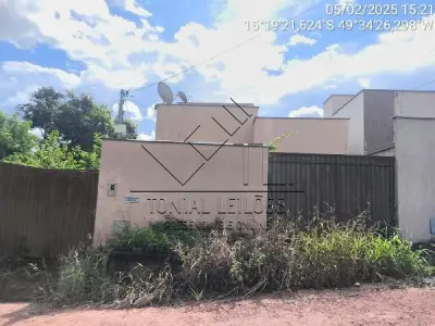 LOTE 081 - CASA - RIALMA / GO
