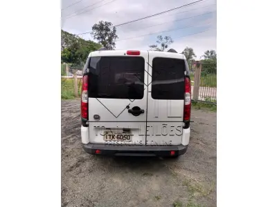 LOTE 010 - FIAT DOBLO ATTRACTIVE 1.4