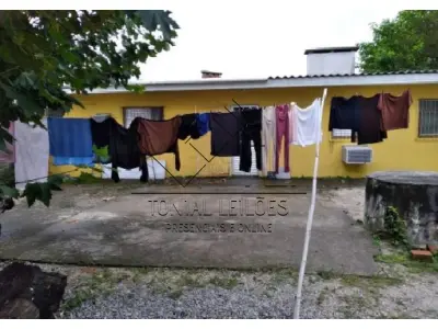 LOTE 000 - CASA - RUA LAGOA VERMELHA 530 - LARANJAL - PELOTAS - RS