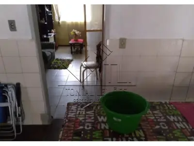 LOTE 000 - CASA - RUA LAGOA VERMELHA 530 - LARANJAL - PELOTAS - RS