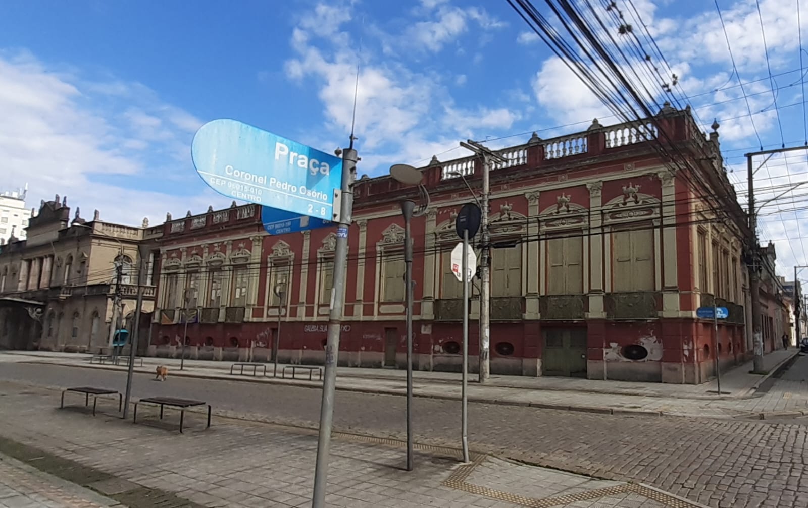 CASARÃO - RUA FÉLIX DA CUNHA 570 - PELOTAS