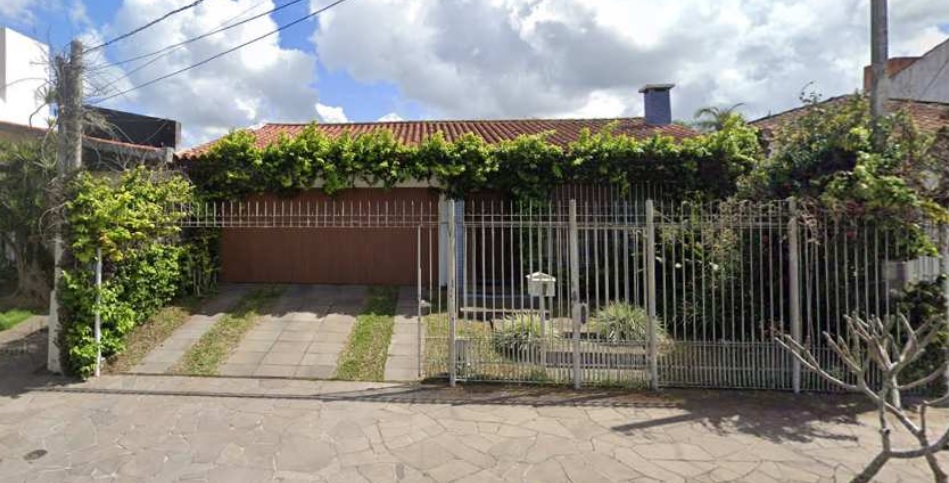 CASA - RUA QUINZE DE NOVEMBRO 1499 - PELOTAS - RS
